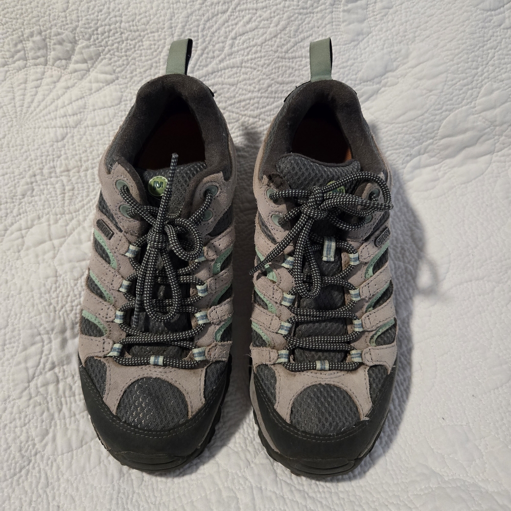Merrell Hiking Shoes - Picture 2 of 6